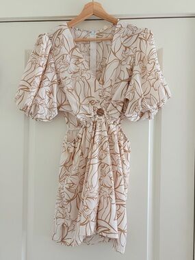 entro Cream and Tan Floral Cutout Romper
